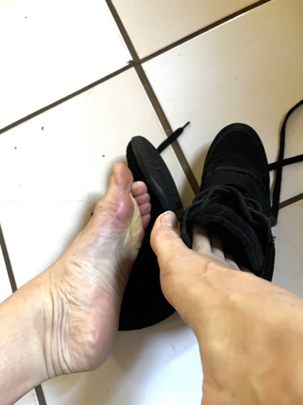 Wedge heel sneakers